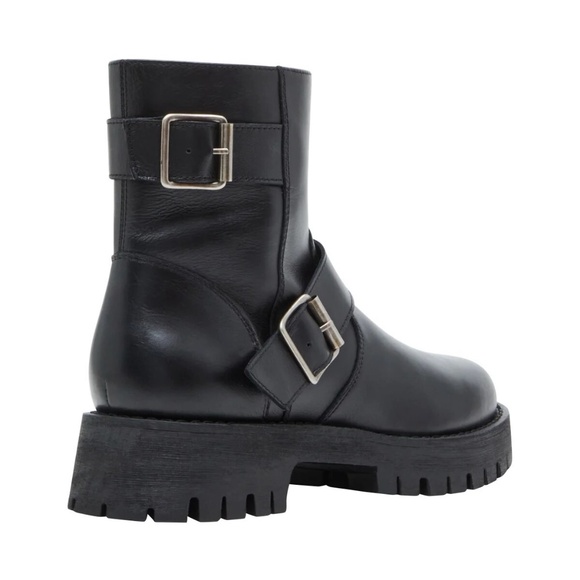 New Steve Madden Ankle Boot Crusader Black Leather Lugged Sole Bootie Buckle - Picture 4 of 7